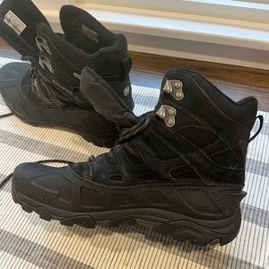 Mens Merrell boots, size 10.5. Good condition, only worn once or twice briefly.